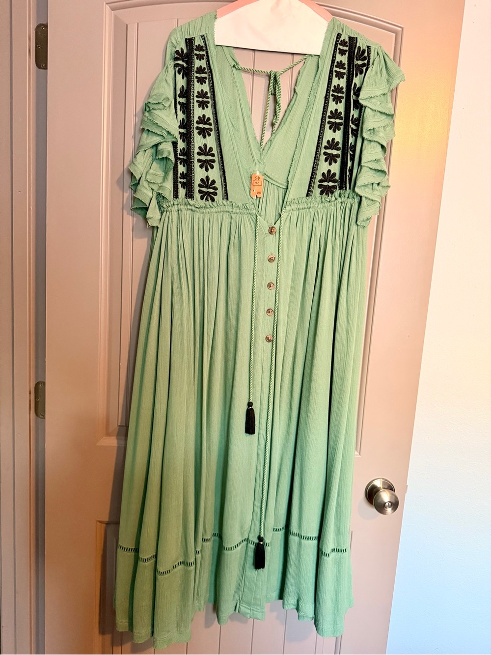 Free People/Urban Outfitters boho flowy button up maxi dress. Size S.